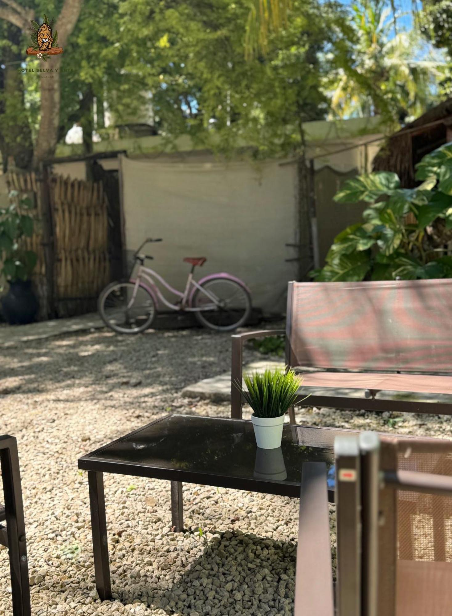 Hotel Selva Bacalar - Free Bike Rental Buitenkant foto